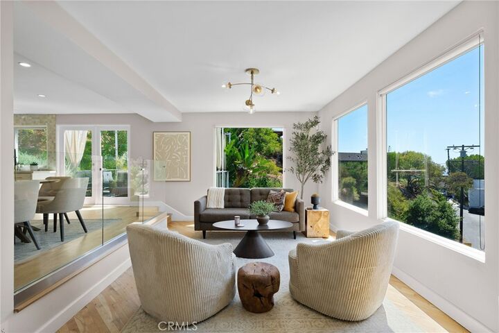 1690 N Crescent Heights  Los Angeles CA 90069 photo
