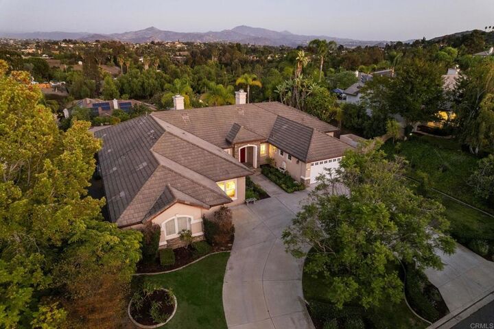2216 Blossom Hill Lane  Escondido CA 92029 photo