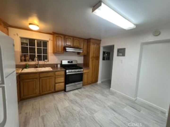 Property Photo:  1616 252nd Street  CA 90710 