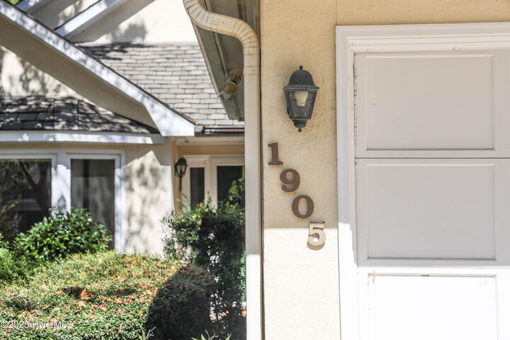 Property Photo:  1905 Staunton Court  NC 28405 