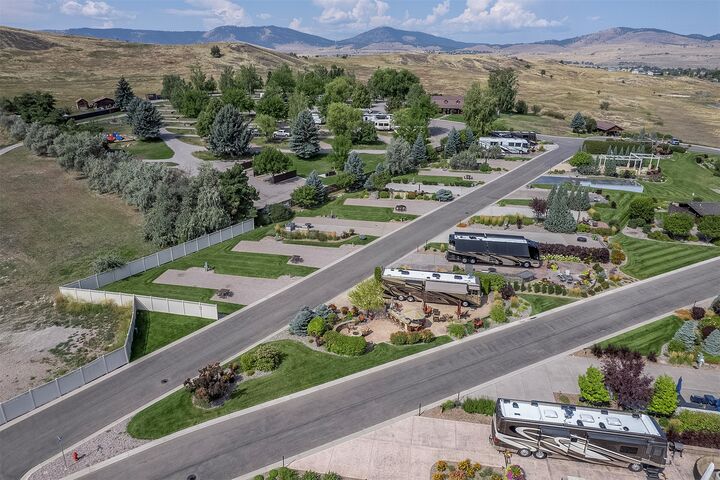 Property Photo:  200 Irvine Flats Road 149  MT 59860 