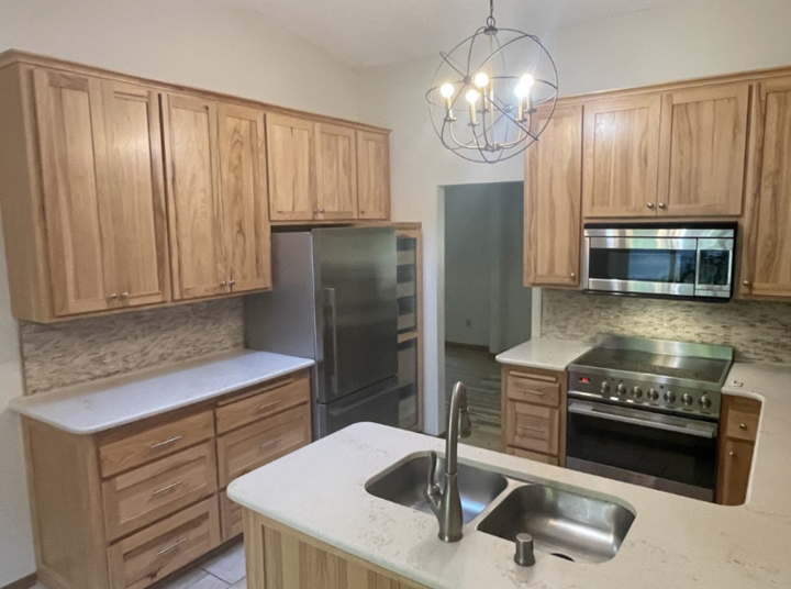 Property Photo: 14810 Lloyds Drive MN 55345