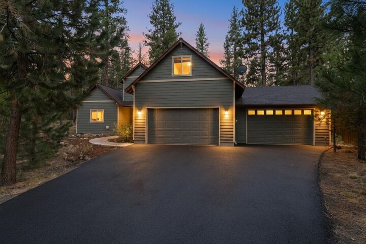 Property Photo: 53591 Brookie Way OR 97739