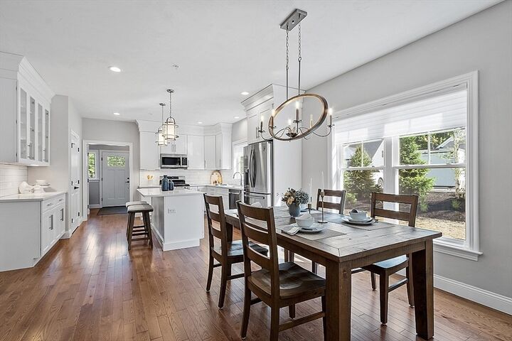 Property Photo:  5 Conifer Circle 28  MA 01545 