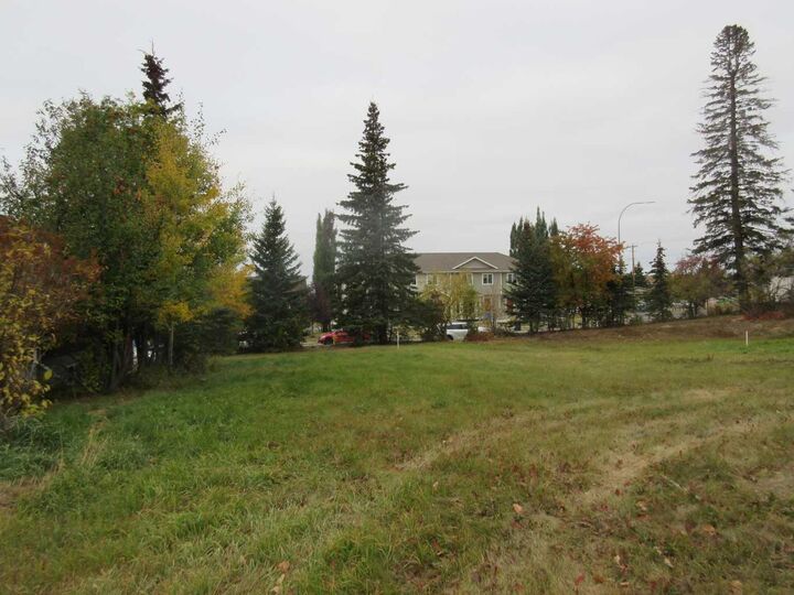 5137 52 Street  Rocky Mountain House AB T4T 1E3 photo
