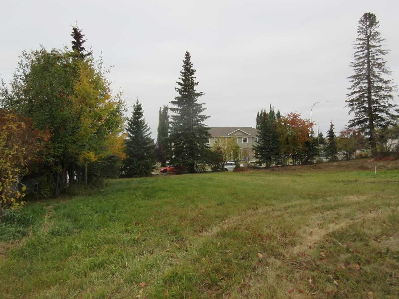Property Photo: 5137 52 Street AB T4T 1E3