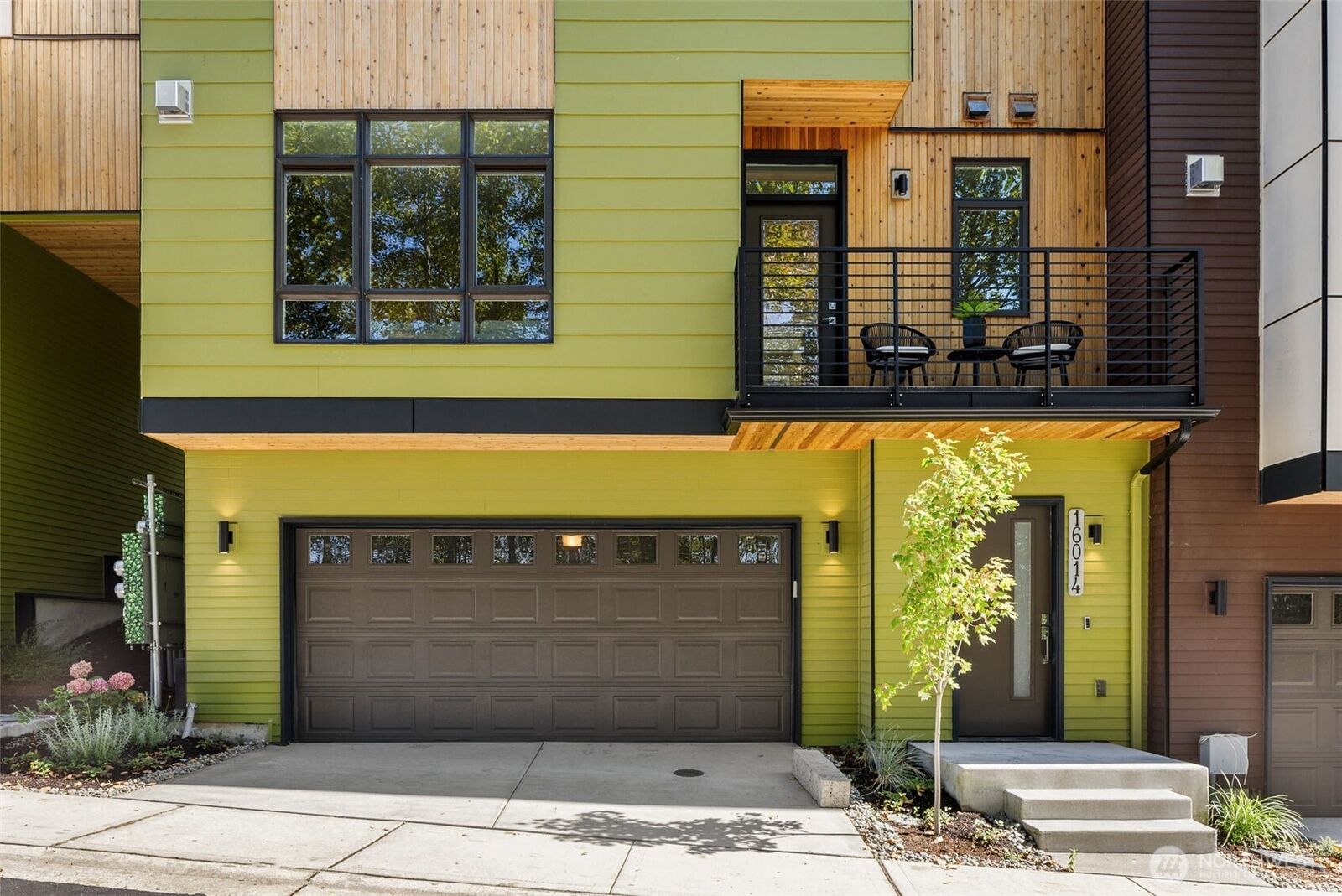 Property Photo:  16018  Main View Lane NE  WA 98019 
