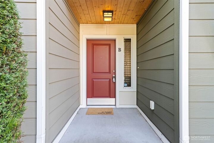 Property Photo: 17408 118th Avenue Ct E B WA 98374
