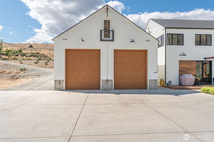 Property Photo:  485  Hidden Lane  WA 98816 