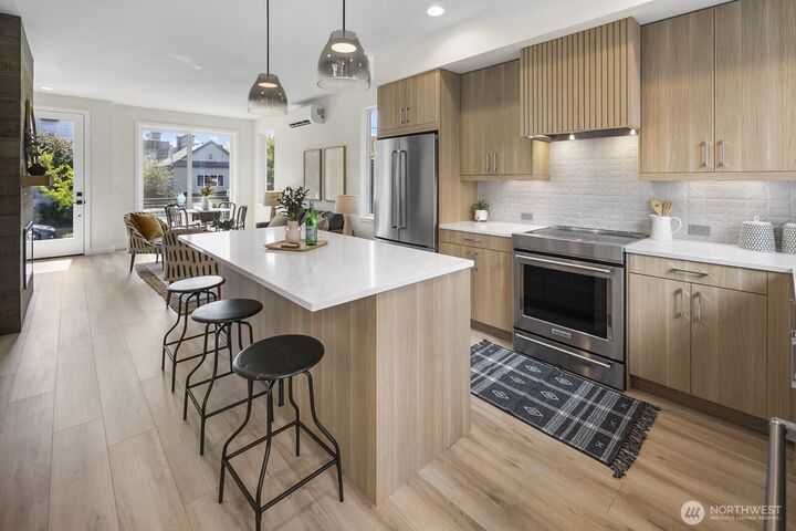 Property Photo:  1748 B NW 62nd Street  WA 98107 