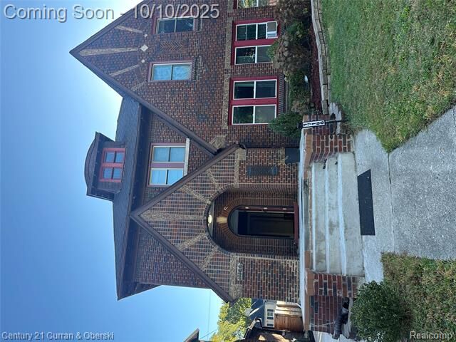 Property Photo: 17166 Parkside Street MI 48221