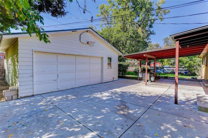 Property Photo:  6065 Parfet Street  CO 80004 