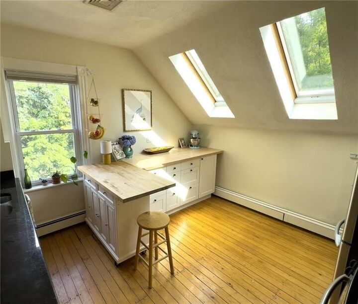 Property Photo:  509 Morris Avenue 3  RI 02906