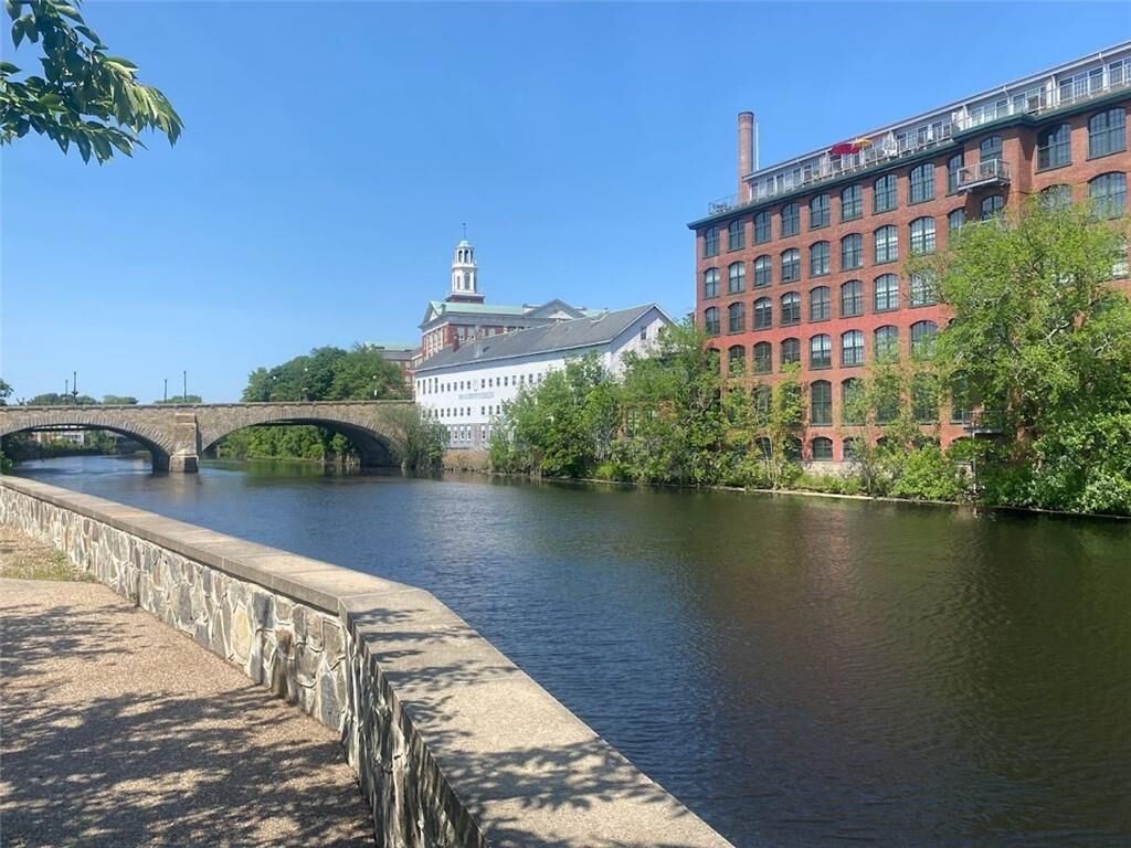 Property Photo:  10 Exchange Court 506  RI 02860 