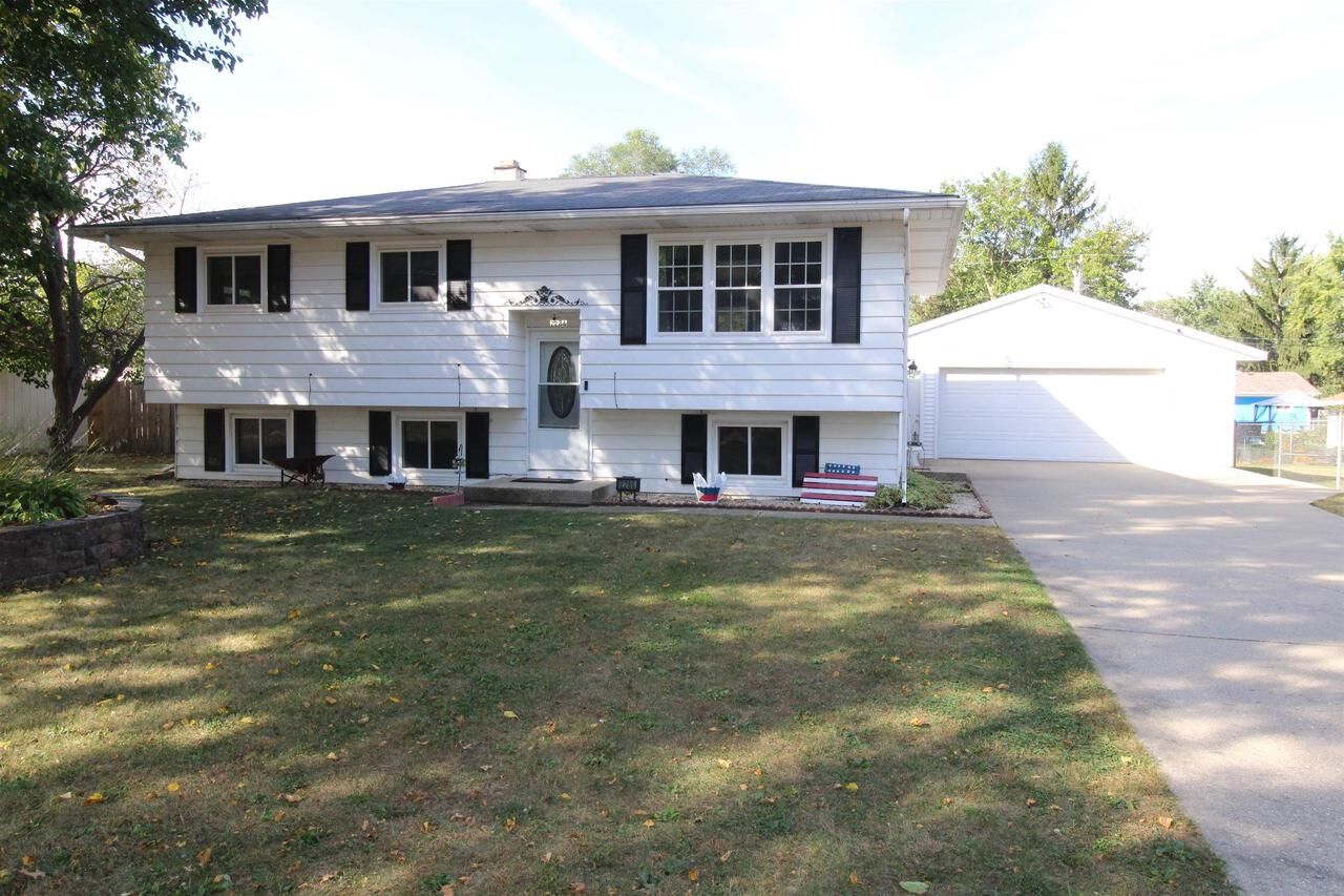 Property Photo: 2286 Skyline Drive WI 53511