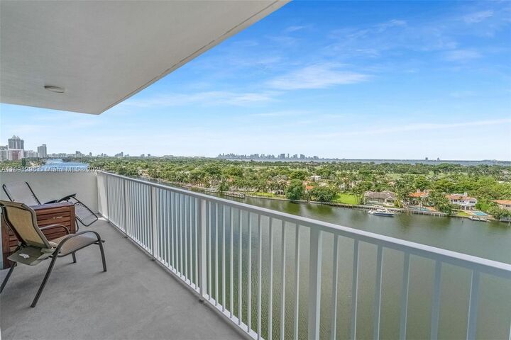 Property Photo:  5838 Collins Ave 11B  FL 33140 