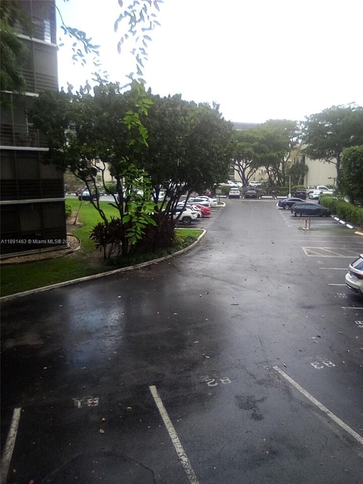 Property Photo: 20400 W Country Club Dr 209 FL 33180