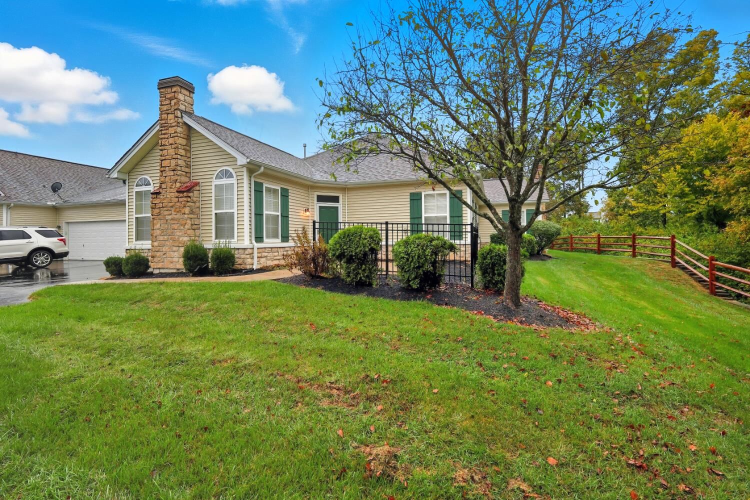 Property Photo:  46 Pebble Beach Lane 3G  IN 47025 