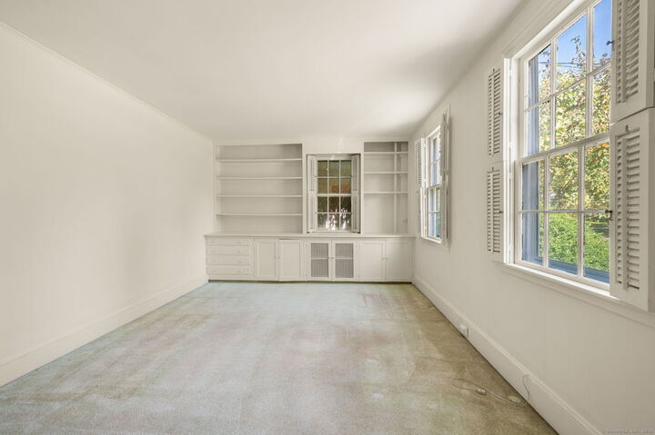 Property Photo: 24 Elm Street CT 06417