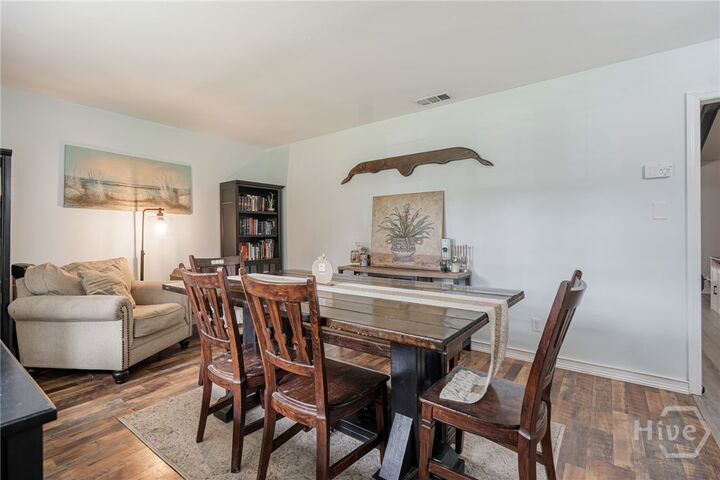 Property Photo:  10 Shetland Court  GA 31419 