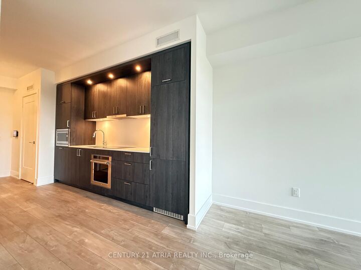 Property Photo:  259 The Kingsway N/A 329  ON M9A 0G2