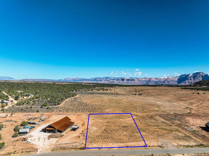 Property Photo:  Daybreak Mesa Dr. 5  UT 84737 