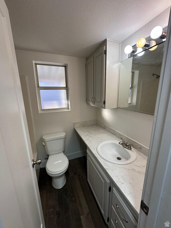 Property Photo:  180 N 1100 E #107  UT 84780