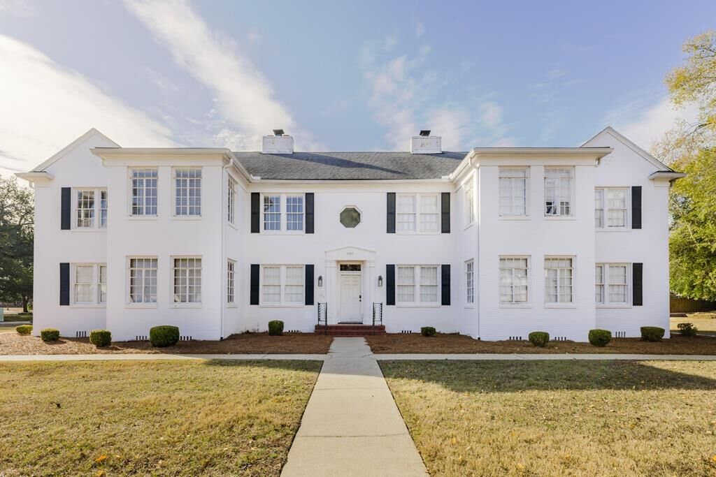 Property Photo:  1107 N Madison Street  GA 31701 