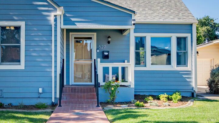 Property Photo:  527 Great Jones Street  CA 94533 