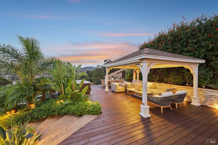 Property Photo: 44 Park Ridge Road CA 94903