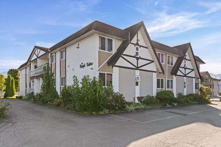 9516 Rotary Street 203  Chilliwack BC V2P 2W5 photo