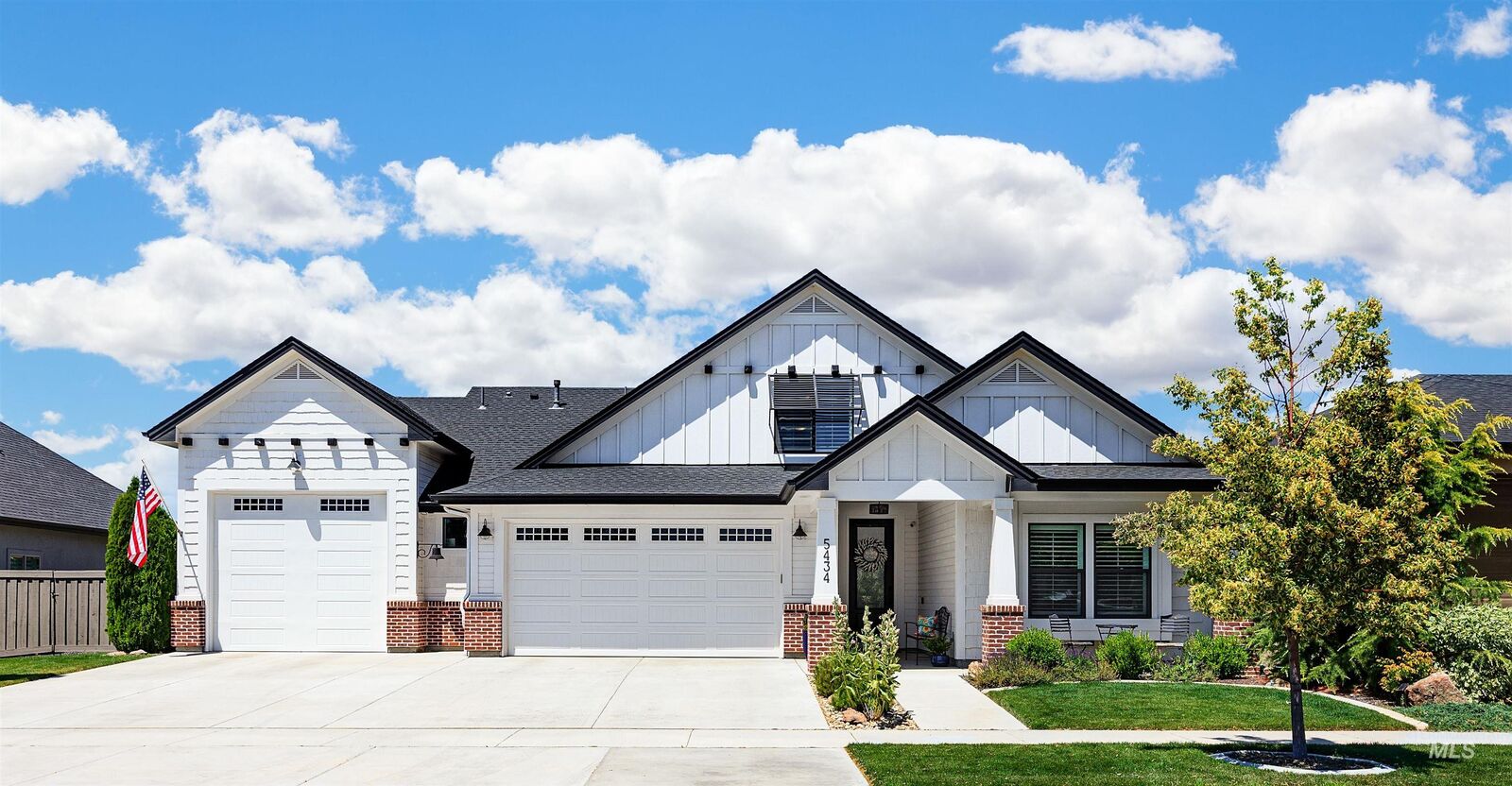 Property Photo:  5434 W Braveheart Dr  ID 83616 