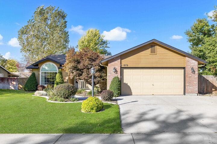 573 S Pelican Way  Meridian ID 83642 photo