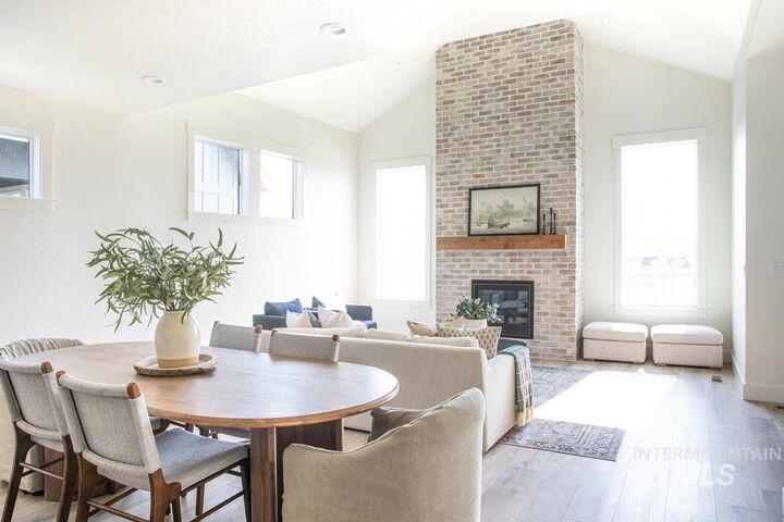 Property Photo: 6120 S Apex Ave ID 83642