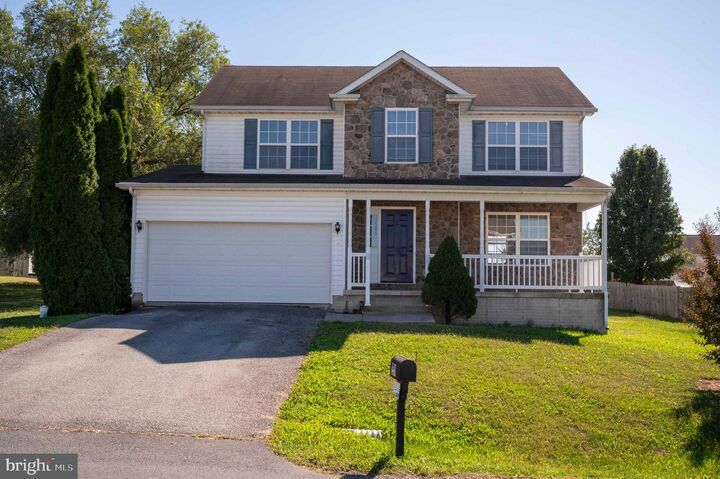 251 Thayers Gull Drive  Martinsburg WV 25405 photo