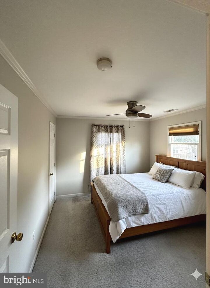 Property Photo: 4311 Kenwood Drive VA 22193