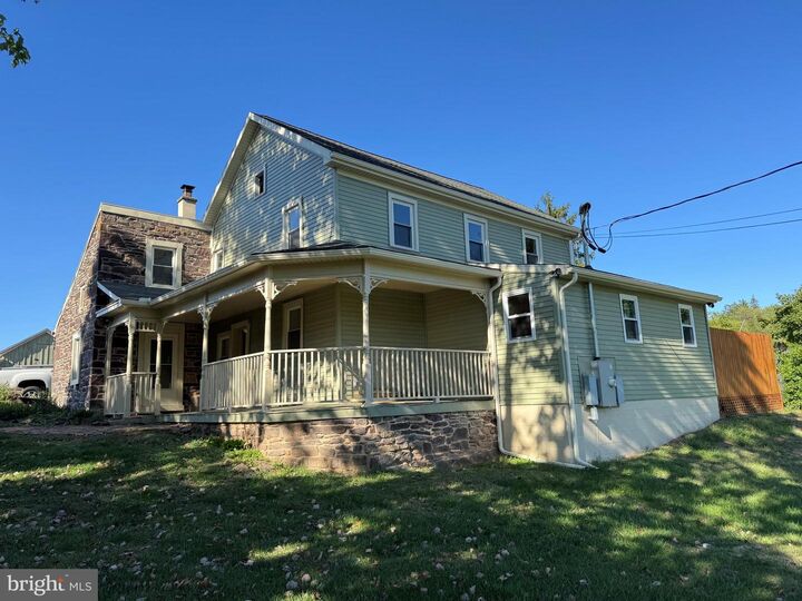 Property Photo:  2595 Table Rock Road  PA 17307 