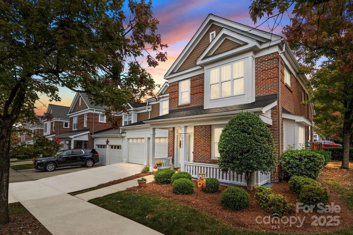 Property Photo:  19527 Crosstrees Lane  NC 28031
