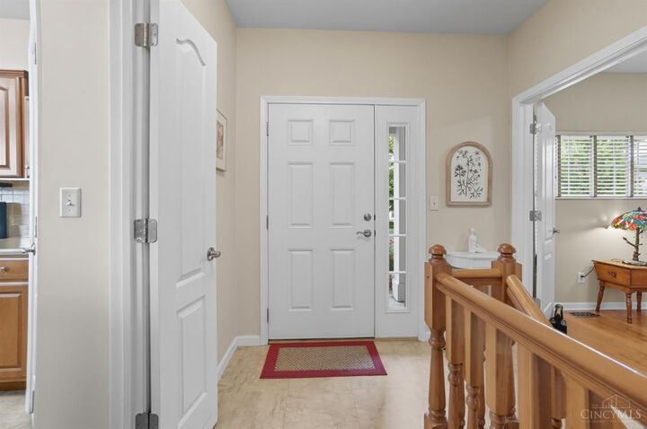 Property Photo: 931 Heritage Green Drive OH 45050