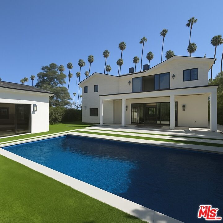 Property Photo: 4425 Atoll Ave CA 91423