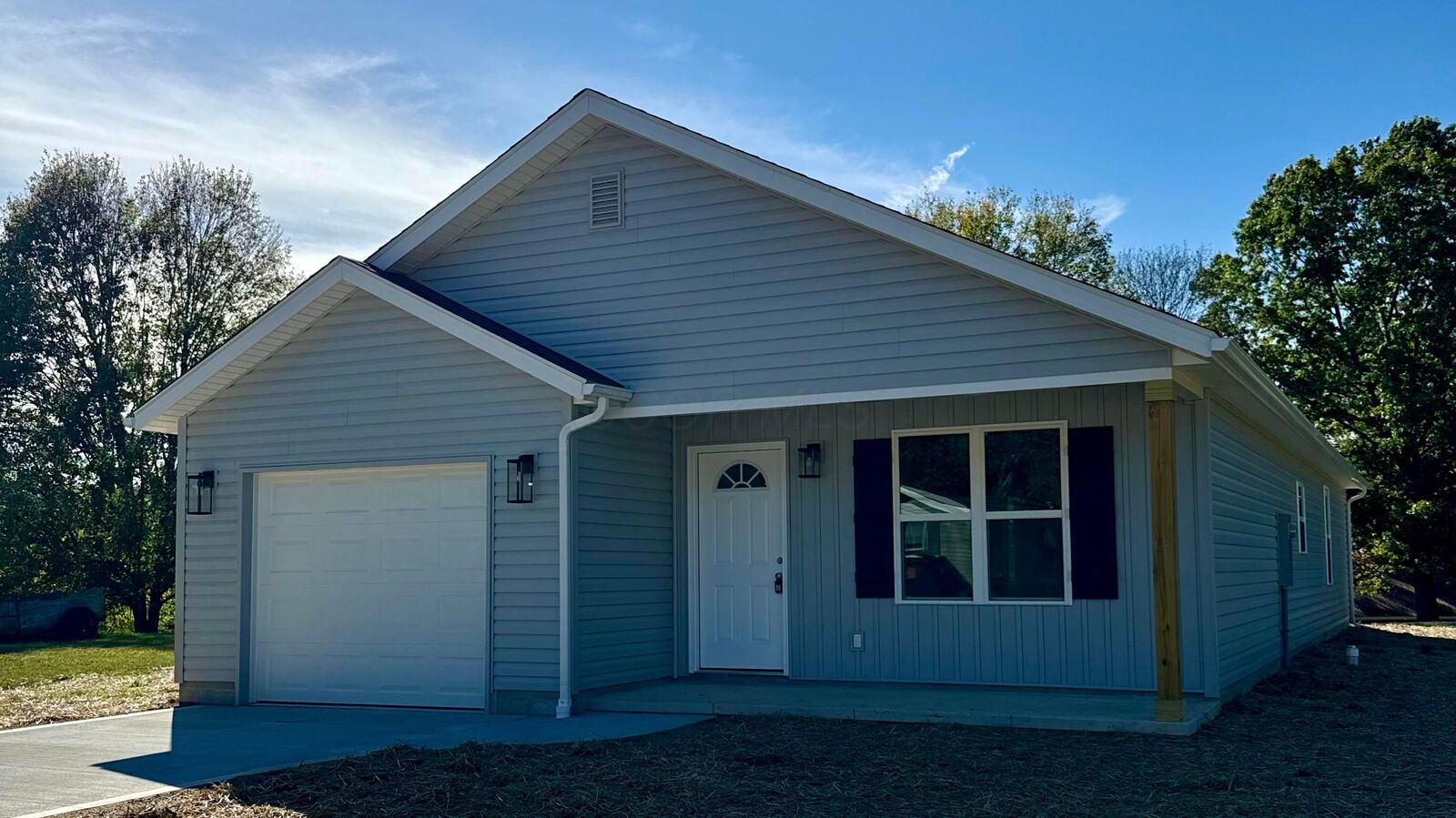 Property Photo: 723 Pearl Drive OH 44842