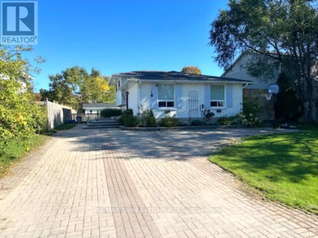 Property Photo:  511 Wales Drive #1  ON N0H 2C1