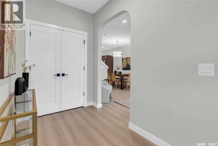 Property Photo: 226 Leskiw Lane SK S7V 2A4