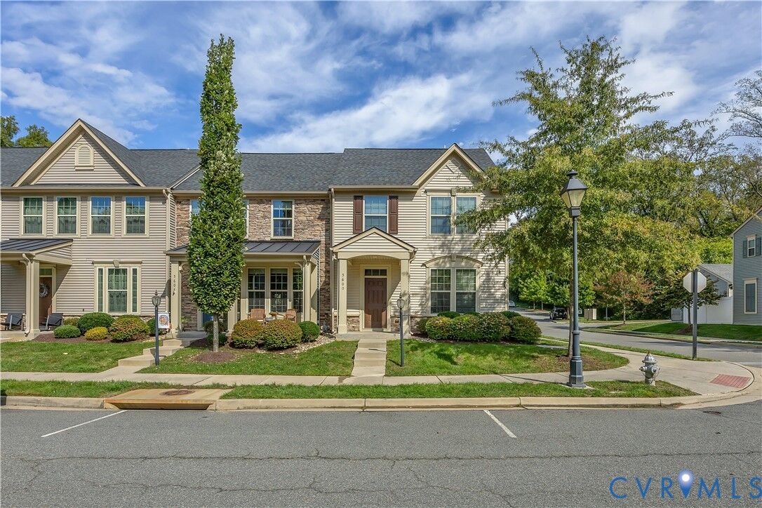Property Photo:  5600 Riverside Heights Way  VA 23225 