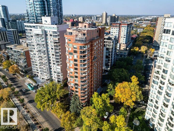Property Photo: 10010 119 Street NW 1701 AB T5K 1Y8