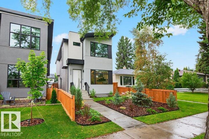 Property Photo: 9645 70 Avenue NW AB T6E 0V2