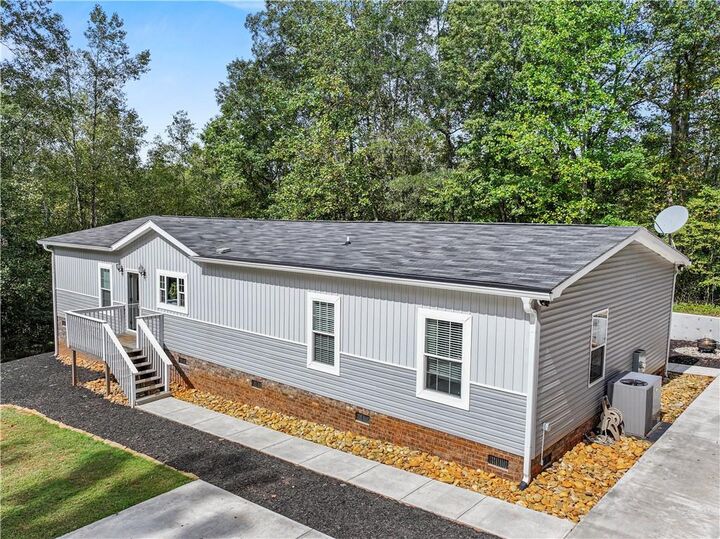 Property Photo: 366 Charity Road GA 30547