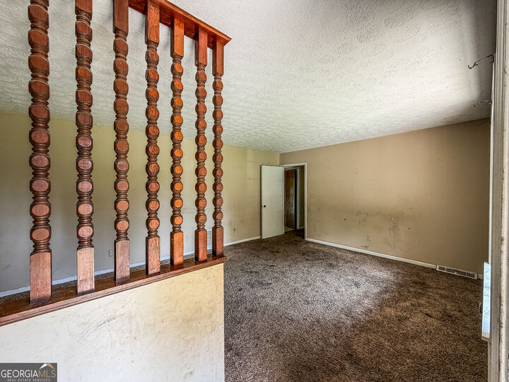 Property Photo: 11 Parkwood Drive NE GA 30161