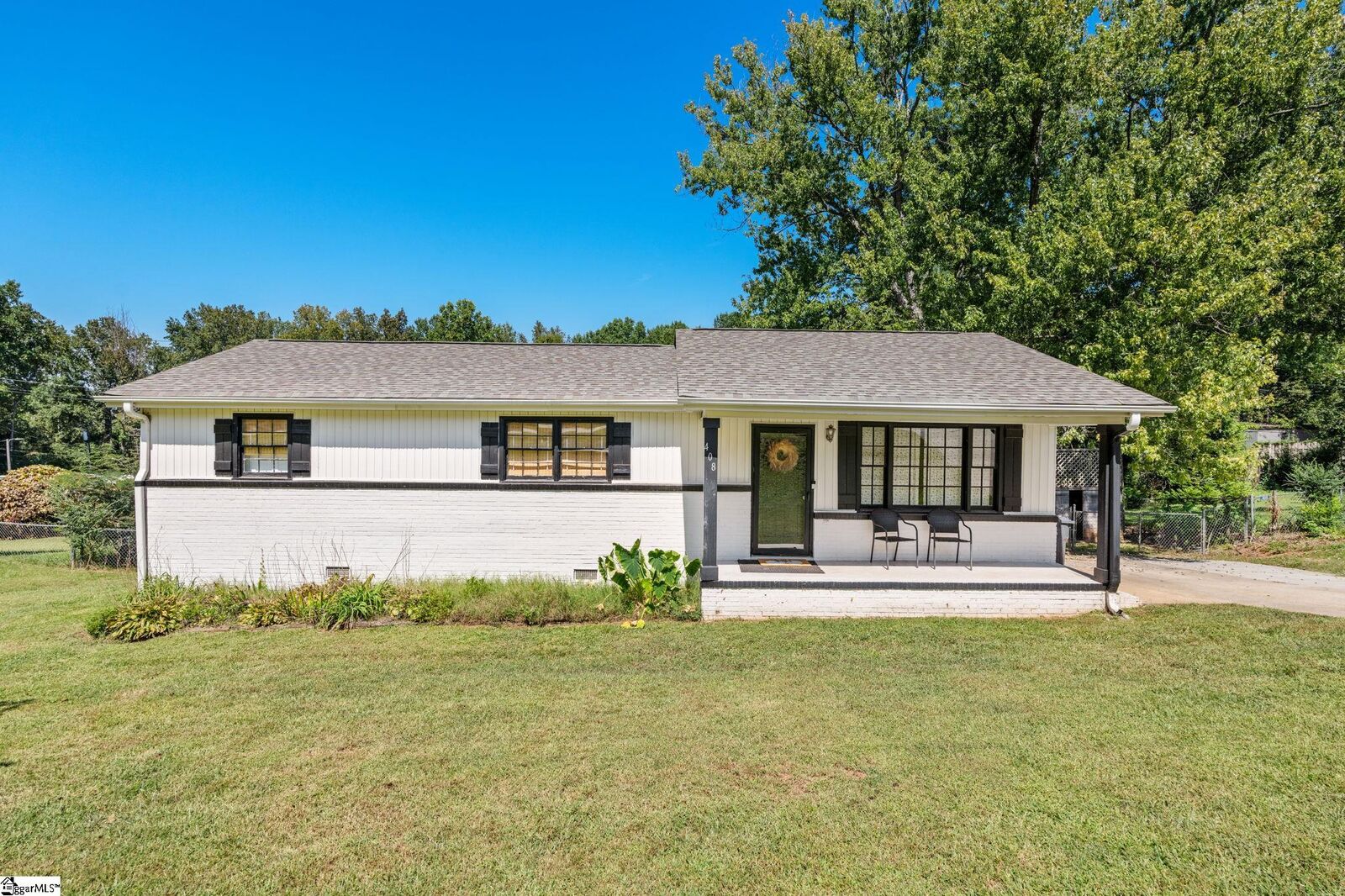 Property Photo: 408 McElhaney Road SC 29690