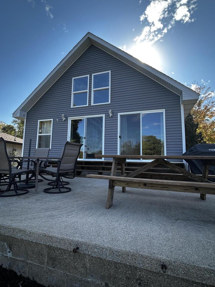 Property Photo: 6105 N 300 IN 47959